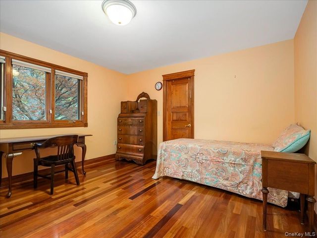 10 Rockingham Road, Spring Valley, NY 10977