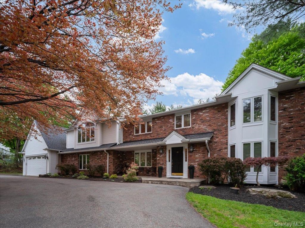 10 Rockingham Road, Spring Valley, NY 10977