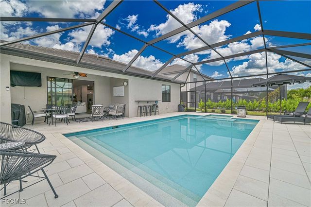 11241 Timber Creek DR, Fort Myers, FL 33913