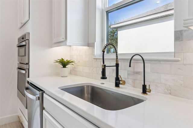 3810 VIA MAZZINI COURT, Kissimmee, FL 34759