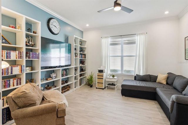 3810 VIA MAZZINI COURT, Kissimmee, FL 34759