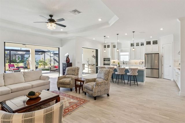 3810 VIA MAZZINI COURT, Kissimmee, FL 34759