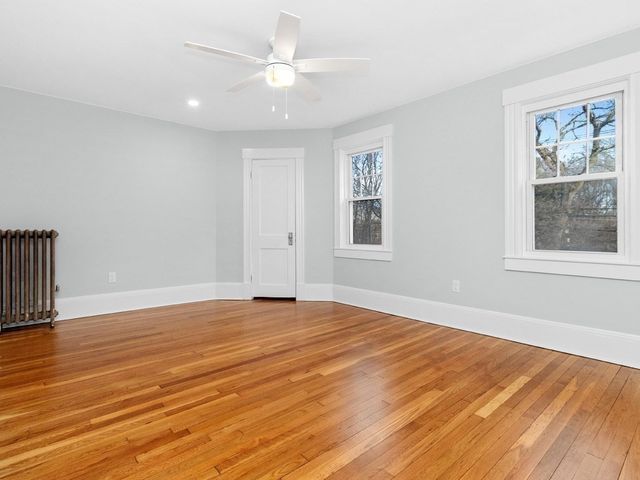 713 South Street, Waltham, MA 02453