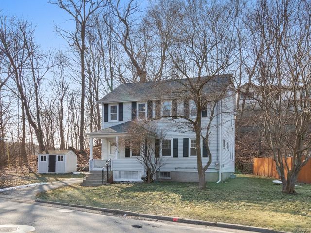 713 South Street, Waltham, MA 02453