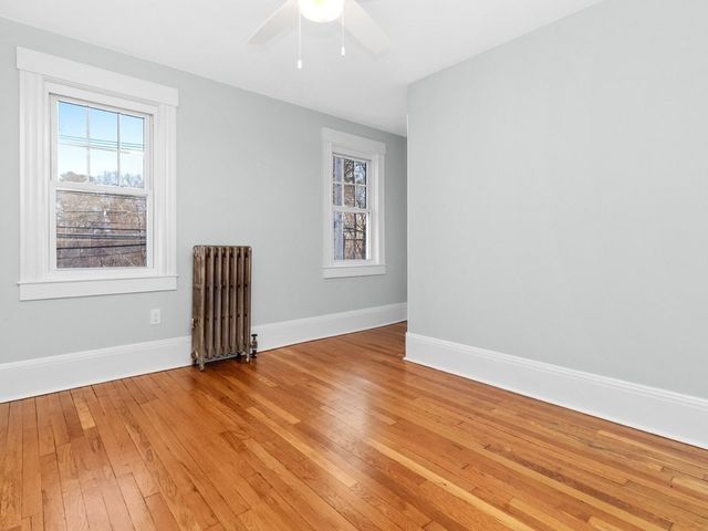 713 South Street, Waltham, MA 02453