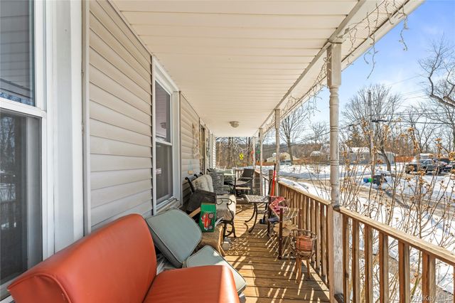 25 Laurel Road, Nyack, NY 10960