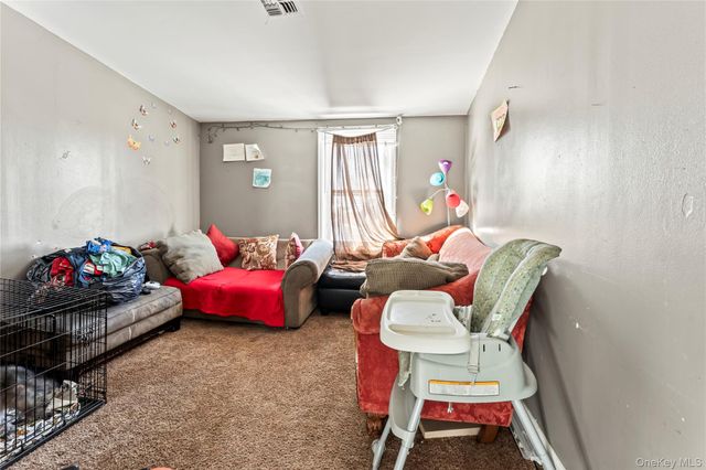 25 Laurel Road, Nyack, NY 10960