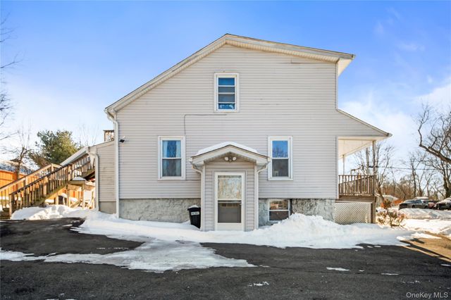 25 Laurel Road, Nyack, NY 10960