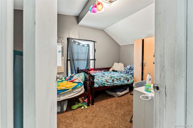 25 Laurel Road, Nyack, NY 10960