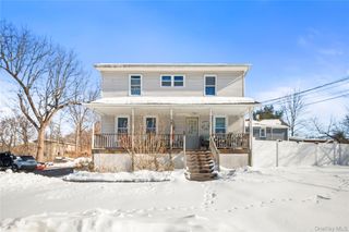 25 Laurel Road, Nyack, NY 10960