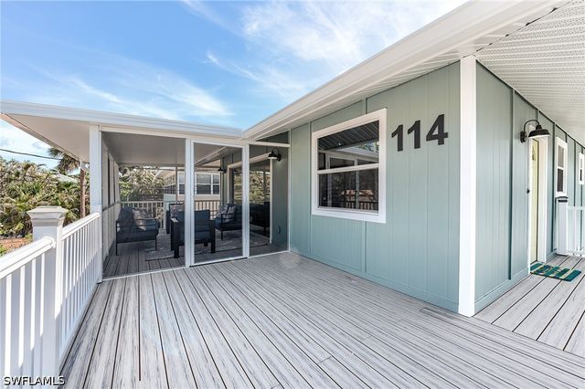 114 Lovers LN, Fort Myers Beach, FL 33931