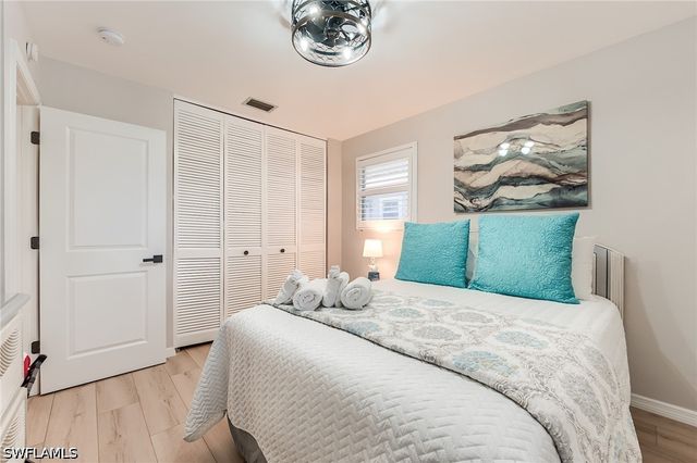 114 Lovers LN, Fort Myers Beach, FL 33931