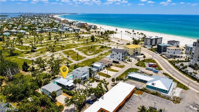 114 Lovers LN, Fort Myers Beach, FL 33931