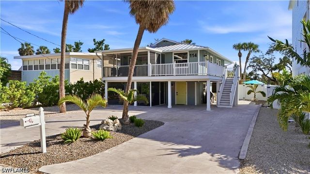 114 Lovers LN, Fort Myers Beach, FL 33931