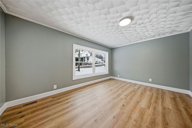 2089 Chewelah Avenue, Zanesville, OH 43701