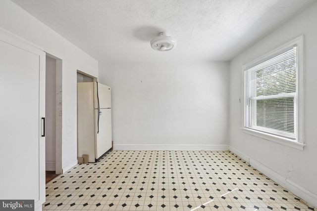 914 E DORSET ST, Philadelphia, PA 19150