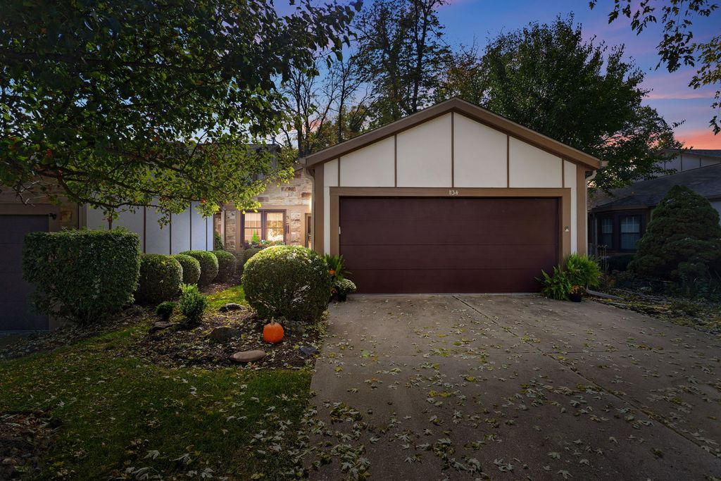 1134 Oakview Drive, Wheaton, IL 60187 — exterior