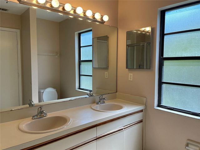 10821 KENBROOK DRIVE, Riverview, FL 33578