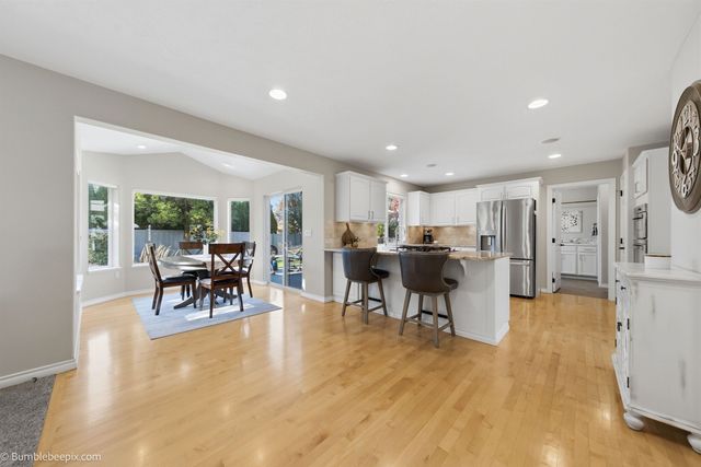 8721 N Kensington Dr, Spokane, WA 99208