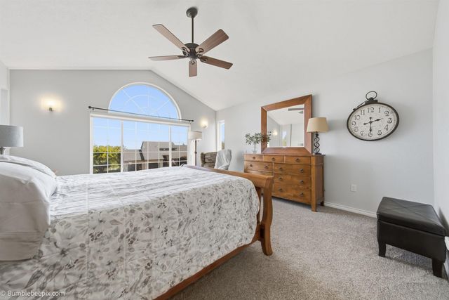 8721 N Kensington Dr, Spokane, WA 99208