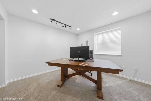 8721 N Kensington Dr, Spokane, WA 99208