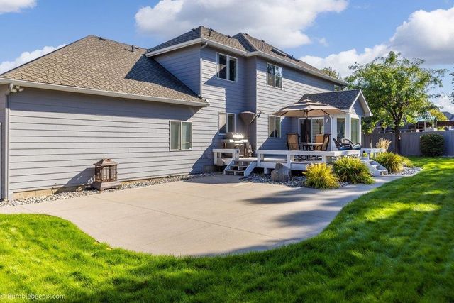 8721 N Kensington Dr, Spokane, WA 99208