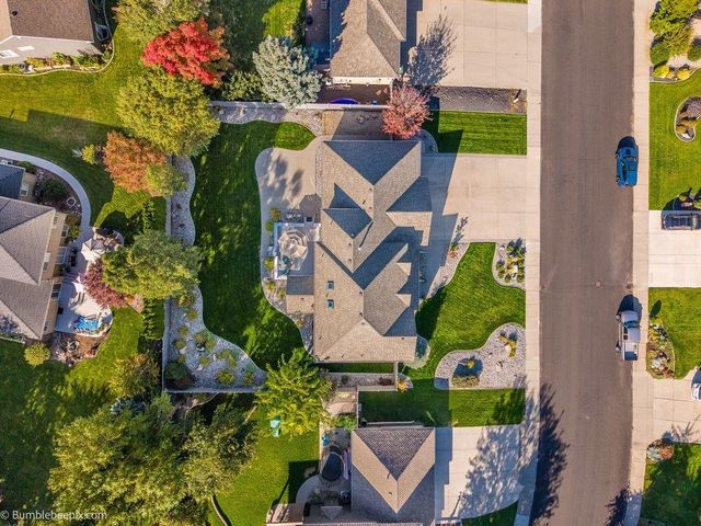 8721 N Kensington Dr, Spokane, WA 99208