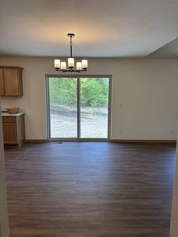 3 Savannah Parkway, Deerfield, WI 53531