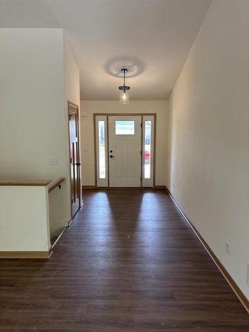 3 Savannah Parkway, Deerfield, WI 53531