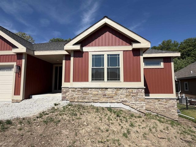 3 Savannah Parkway, Deerfield, WI 53531