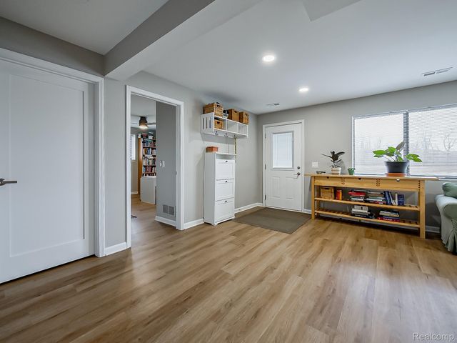 9900 S Big School Lot Lake Road, Holly Township, MI 48442