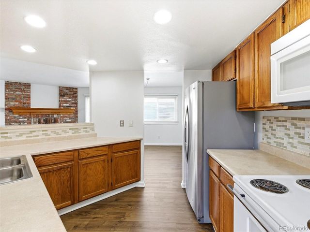 4246 S Granby St D, Aurora, CO 80014