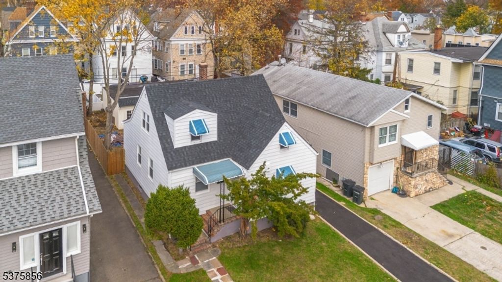 344 Elmwood Ave, East Orange City, NJ 07018