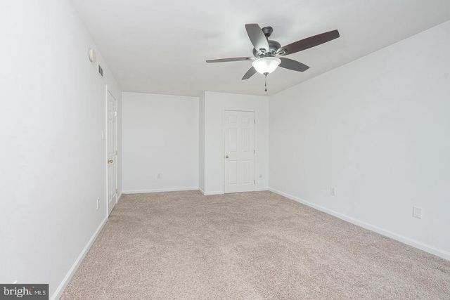 1051 HARBOUR DR, Palmyra, NJ 08065