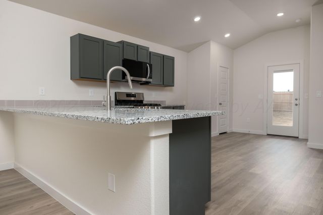 3106 Flycatcher Road, Amarillo, TX 79124