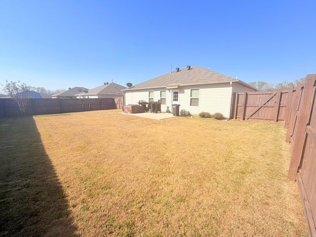 124 Harvest Drive, Beebe, AR 72012