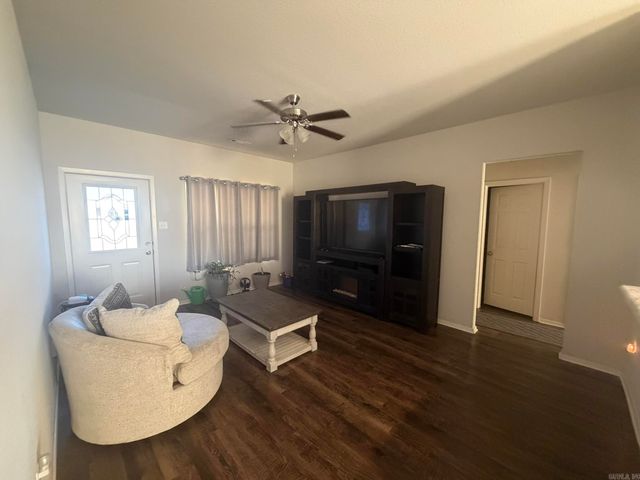 124 Harvest Drive, Beebe, AR 72012