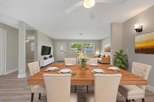 204 Circle E, Jupiter, FL 33458