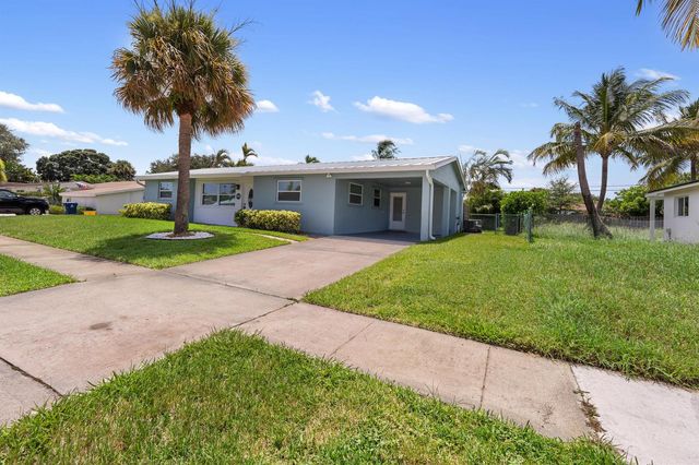 204 Circle E, Jupiter, FL 33458