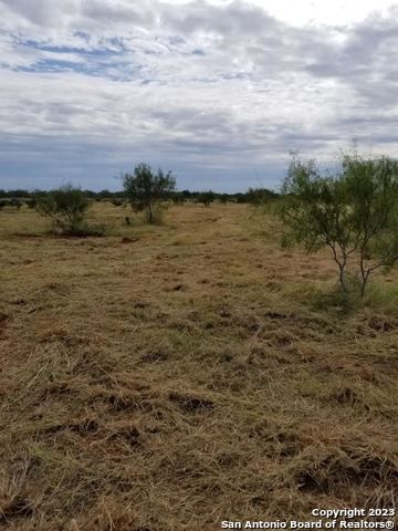 0 HWY-85, Dilley, TX 78017