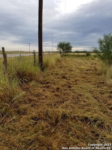 0 HWY-85, Dilley, TX 78017
