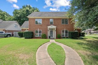 6117 YORKHILL DR, Bartlett, TN 38135