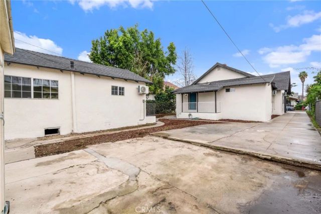 4065 Wall, Los Angeles, CA 90011