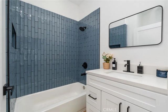 4065 Wall, Los Angeles, CA 90011