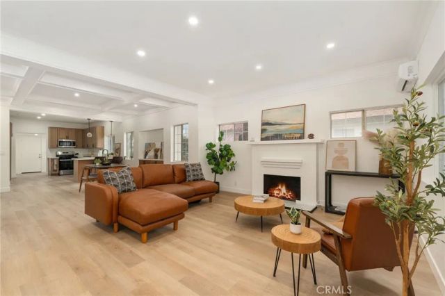 4065 Wall, Los Angeles, CA 90011