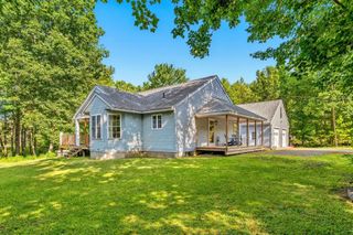 17 Donigians Way, Barrington, NH 03825