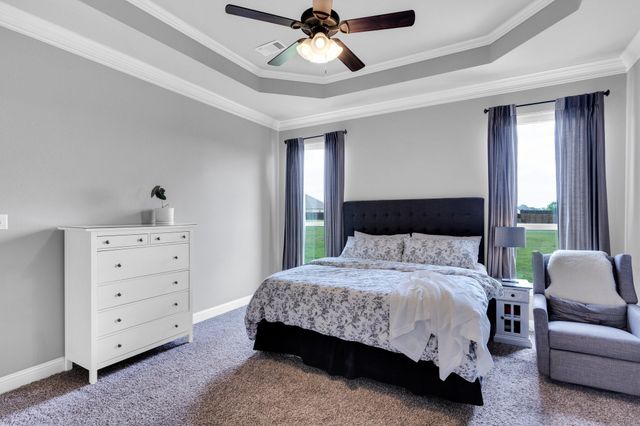 102 Willowbrook Drive, Waxahachie, TX 75165