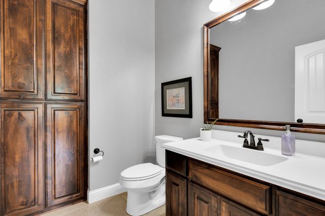 102 Willowbrook Drive, Waxahachie, TX 75165