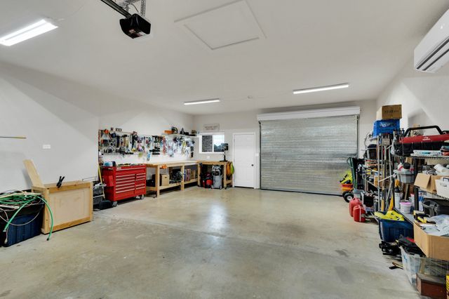 102 Willowbrook Drive, Waxahachie, TX 75165