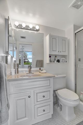 7610 NW 18th Street 205, Margate, FL 33063